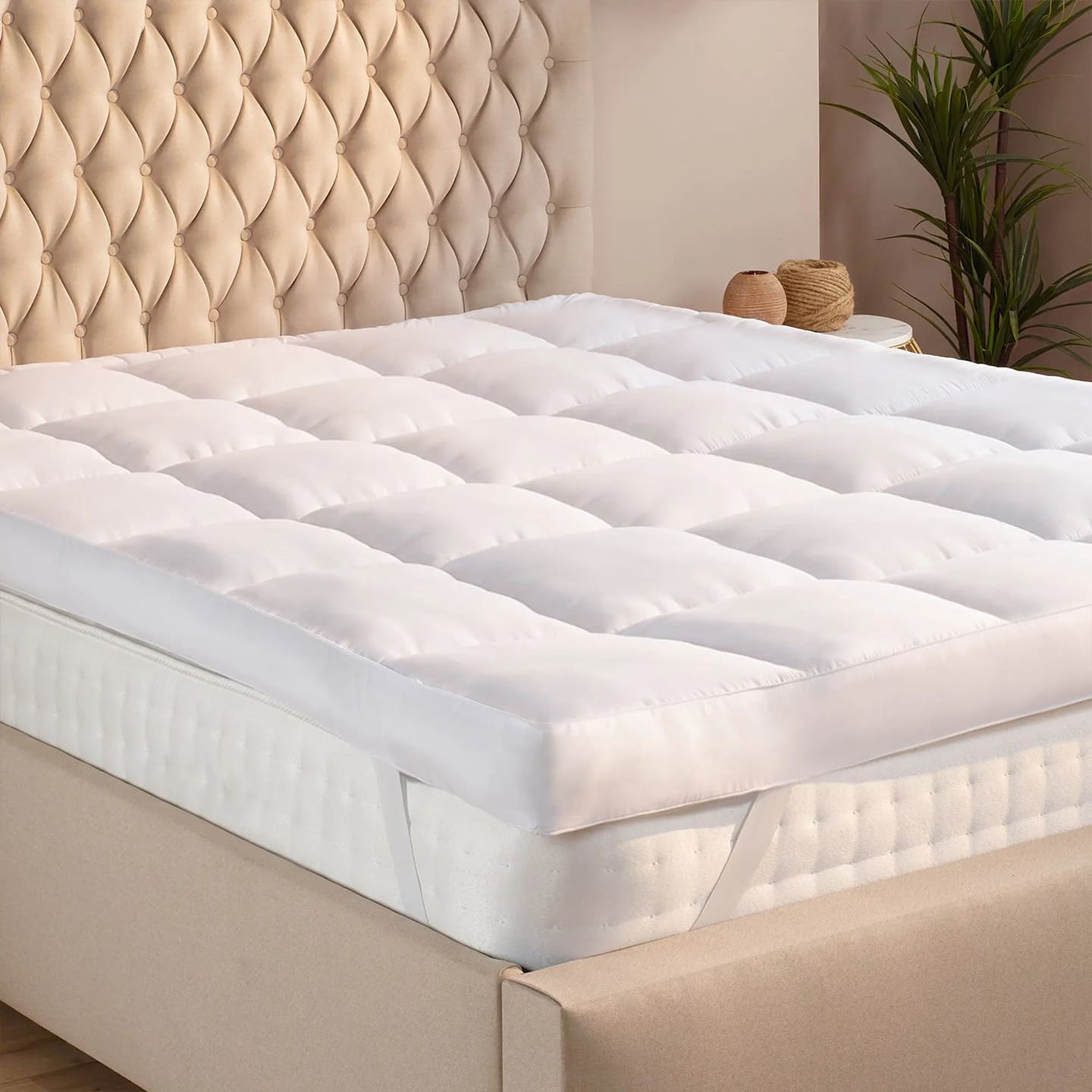 Assorted minor fault mattress topper - 600 GSM